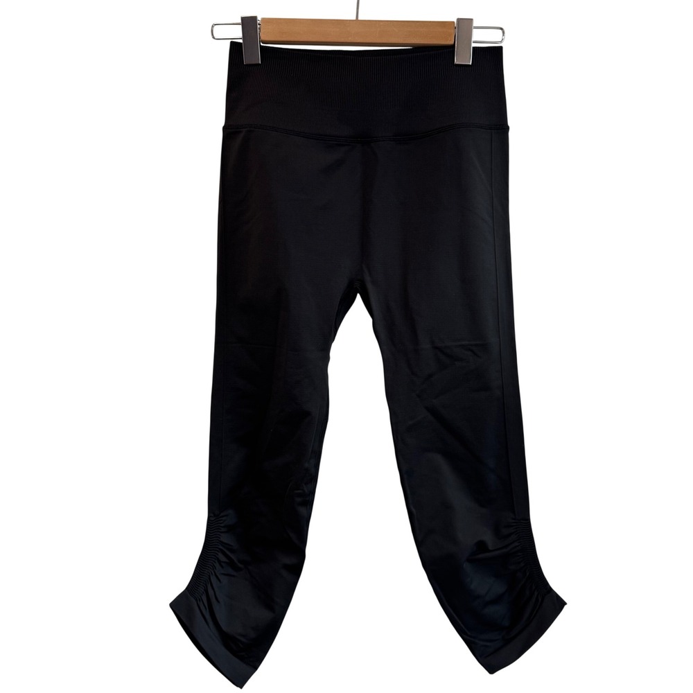 Lululemon Ebb to Street High Rise Crop 21"Leggings Black Ruched Hem Size 8‎